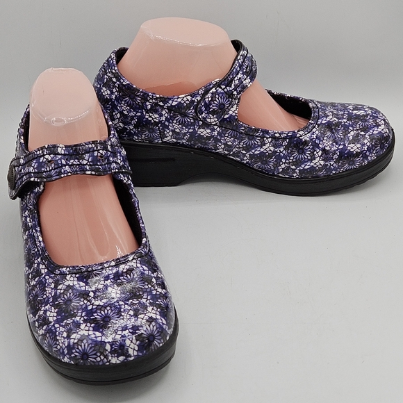 Easy works by Easy Street Floral slip resistant clogs size 9.5 - Picture 4 of 16